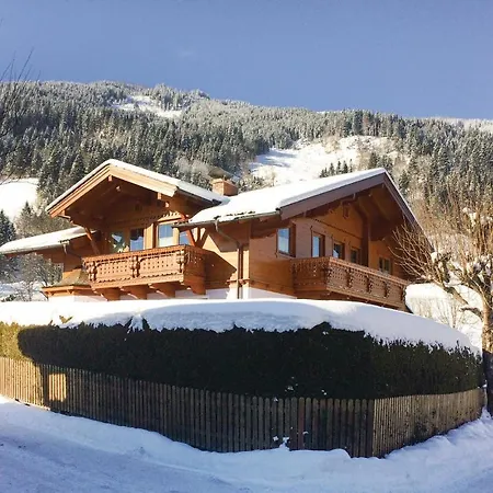 Schoene Dorfgas, Apartman