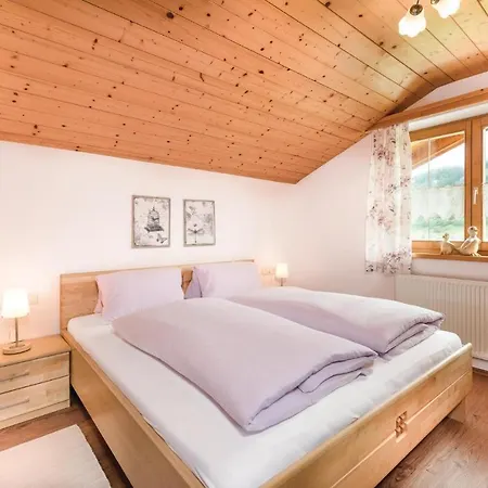 Apartment Schoene Ferienwohnung Dorfgas,